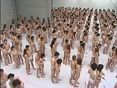 Japan sets World Record Orgy - 500 Men and Women